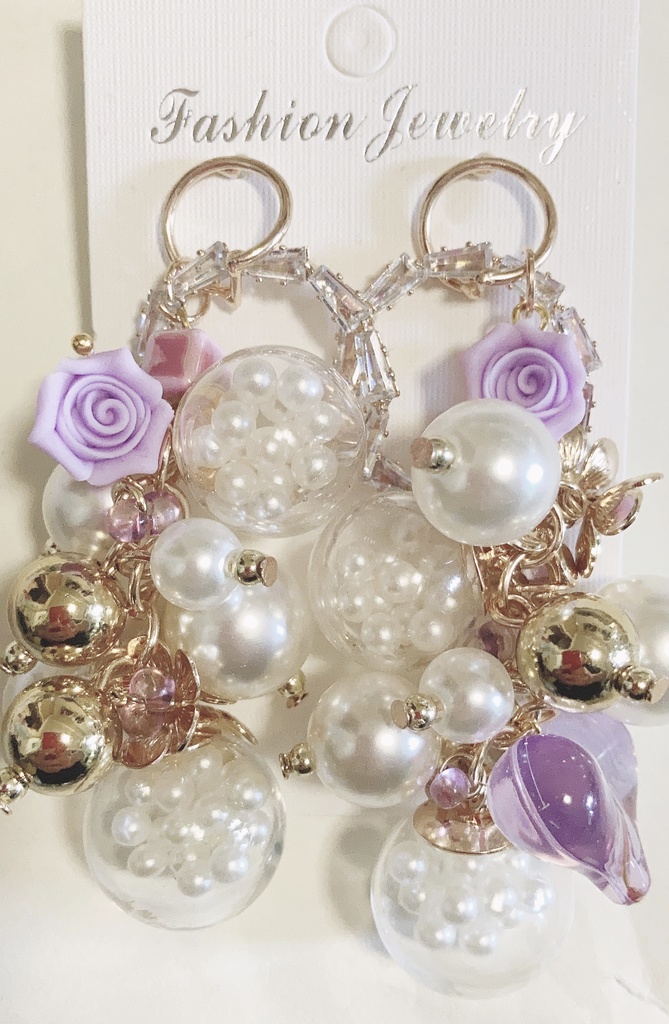 優しさの恩返し   薔薇ピアス　ジャラジャラピアス