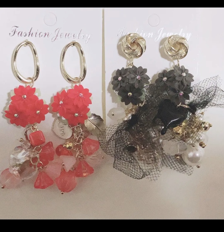 大注目 T様♡⃛RARE☆フラワージャラジャラピアス☆ ピアス - www