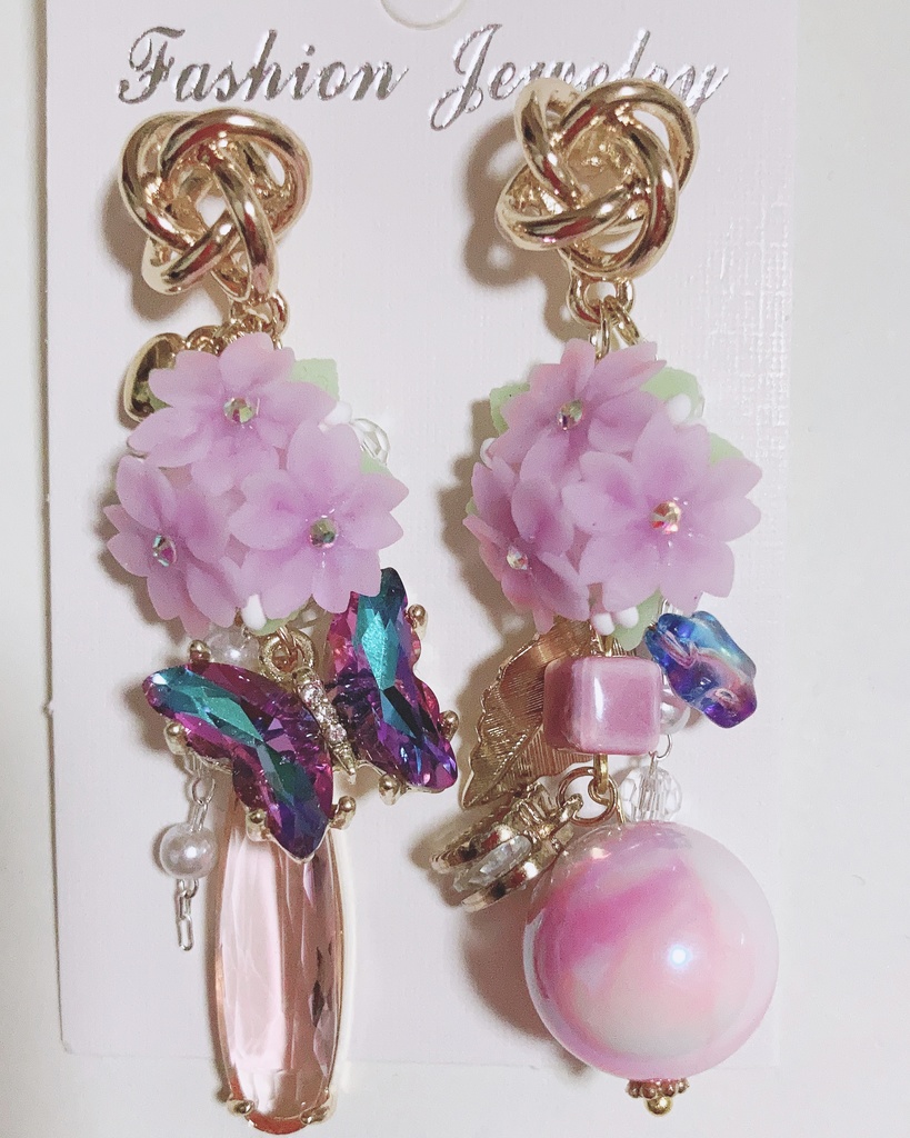 Beautiful Flower ビーズピアス　ゆめかわピアス