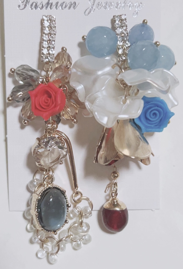 Never Ending Love 薔薇ピアス　ゴージャスピアス