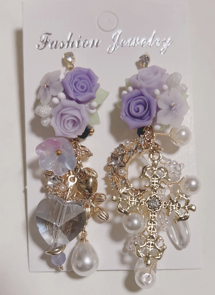 懐柔する瞳　薔薇ピアス　ゴージャスピアス　ロングピアス　ジャラジャラピアス