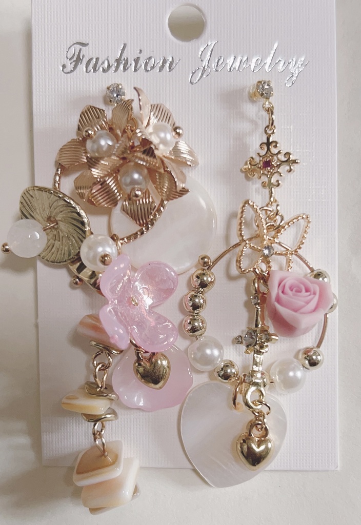 甘すぎるエラー　ゴージャスピアス　ロングピアス　ゆめかわピアス　薔薇ピアス