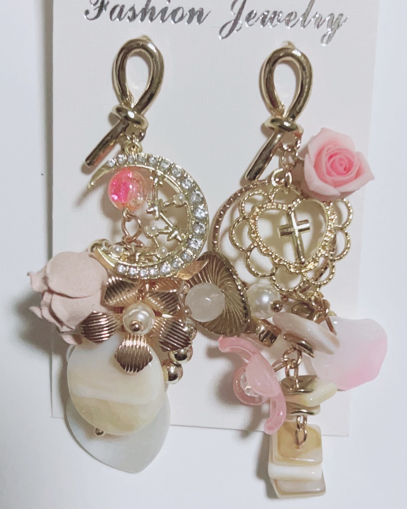 1番星love letter 薔薇ピアス　ジャラジャラピアス
