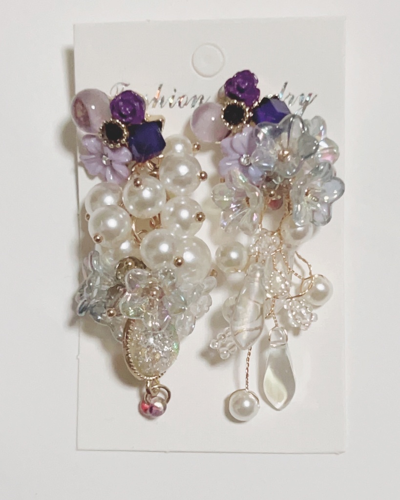 more...  薔薇ピアス　ロングピアス　ゴージャスピアス