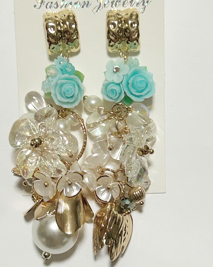 最愛の正体　薔薇ピアス　ロングピアス　綺麗めピアス