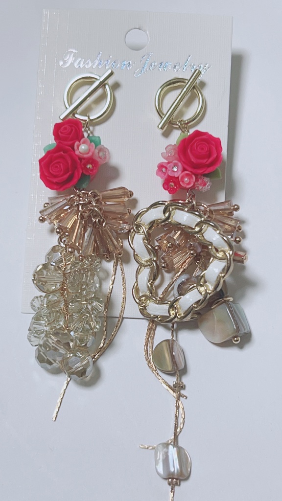on your mark 薔薇ピアス　ロングピアス　ゴージャスピアス