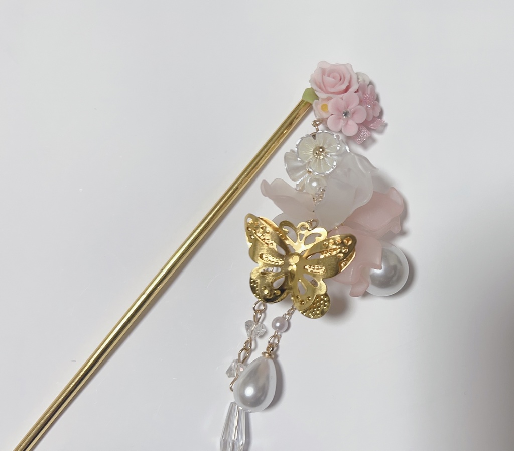 世界一幸せな空間　薔薇アクセ　ヘアアクセサリー　かんざし