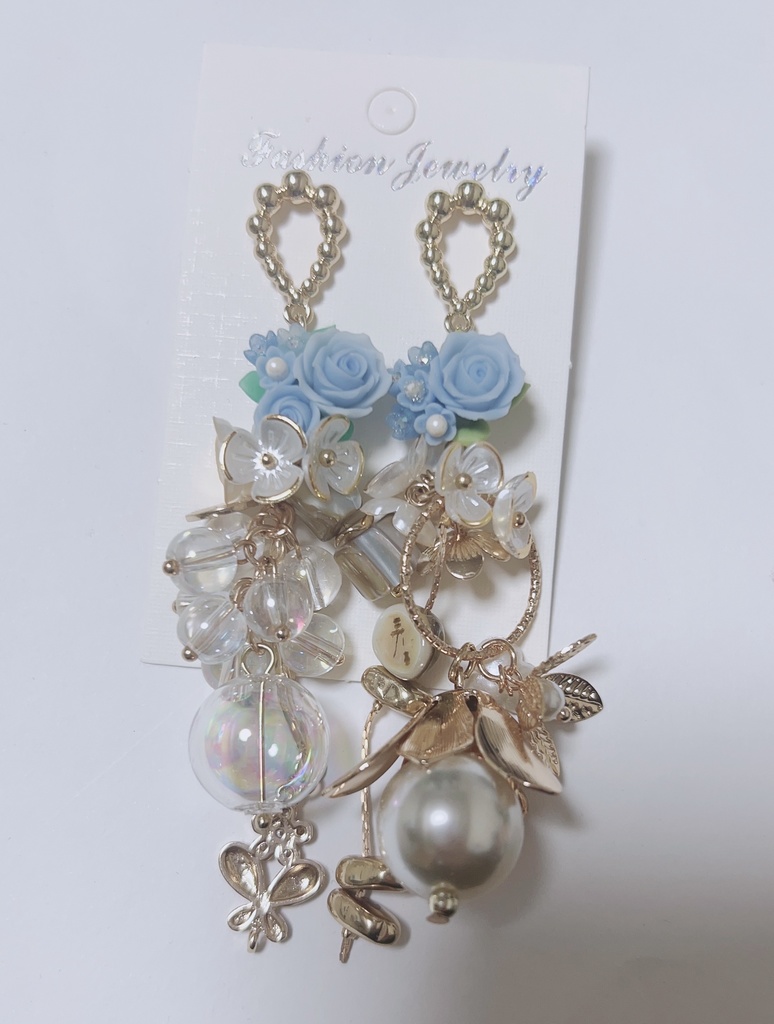 香りとそれから　薔薇ピアス　ゴージャスピアス　ロングピアス　ハンドメイドピアス