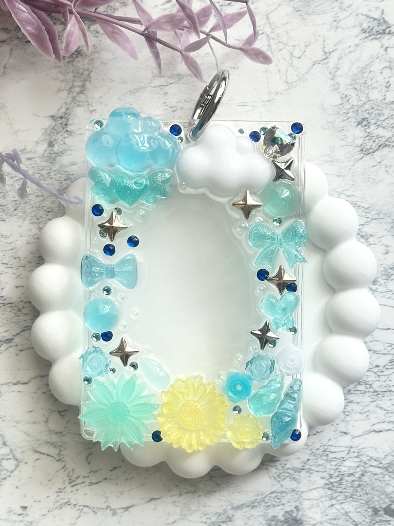 ♡限定1点♡レジン硬質トレカケース【昼の花畑】