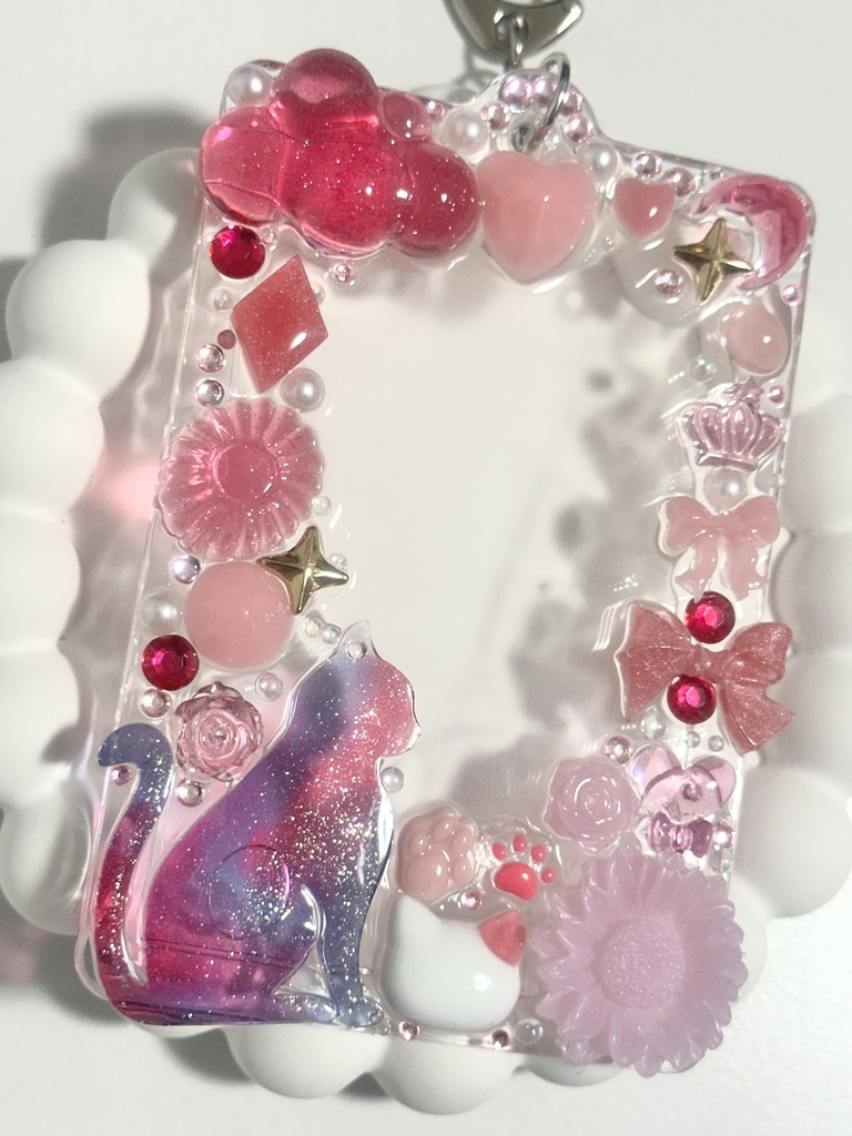 ♡限定1点♡レジン硬質トレカケース【ネコ 紅桃】