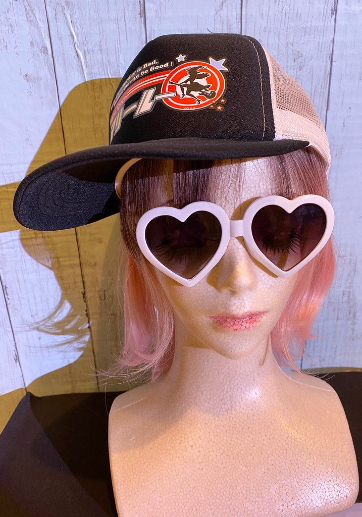 ホワイトメッシュキャップ