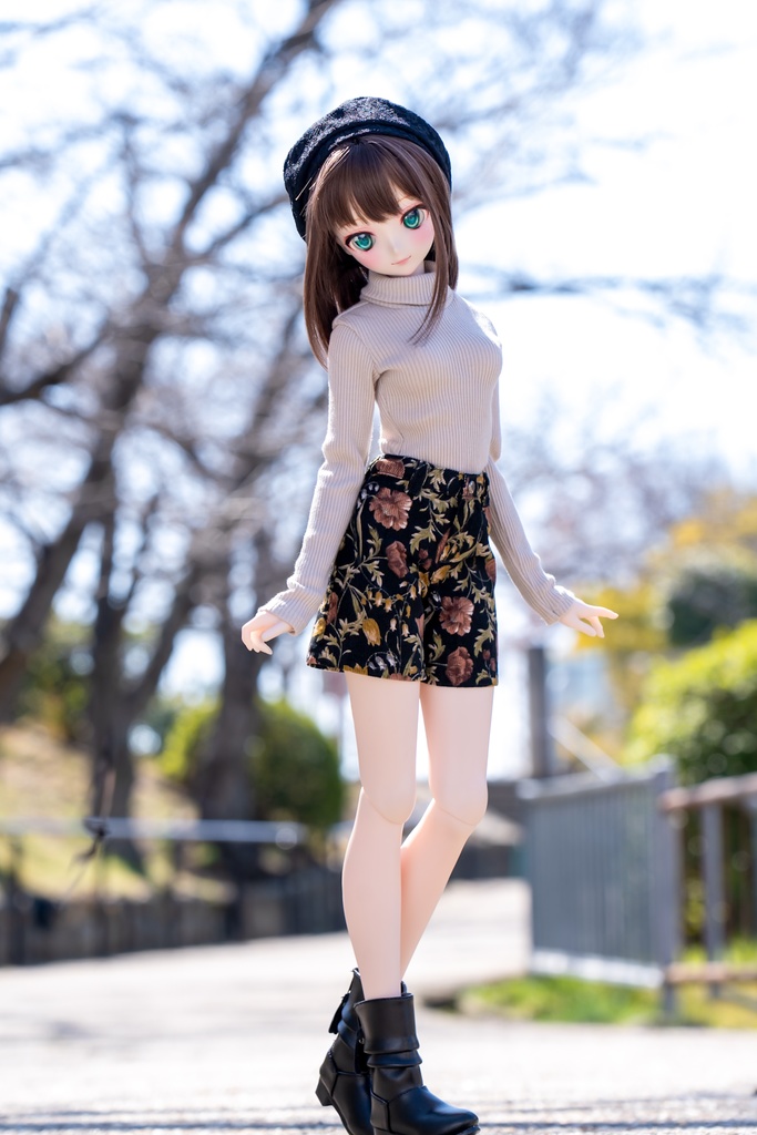 【10月13日開始】DDサイズ/タートル(グレージュ)＆ショートパンツ(花柄ブラック)2点セット