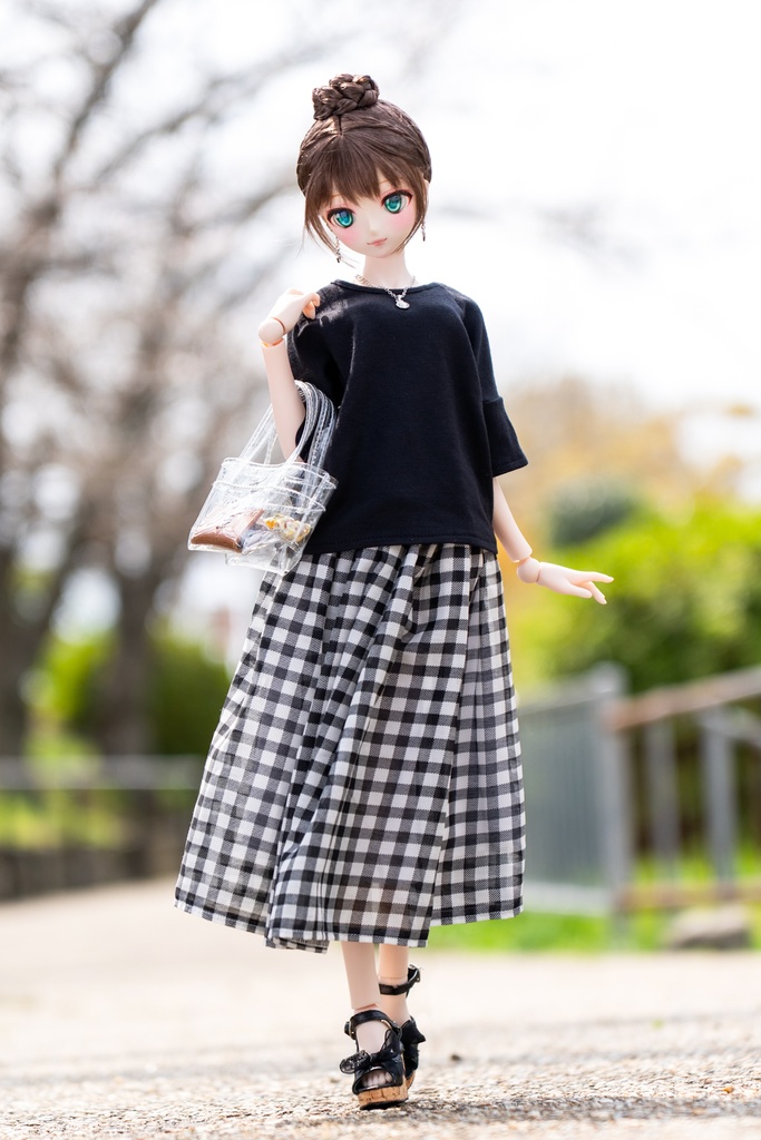 【6/20開始】DD/S〜L胸サイズ オーバーサイズTシャツ(ブラック)+ロングスカート(ギンガムチェック柄)2点セット