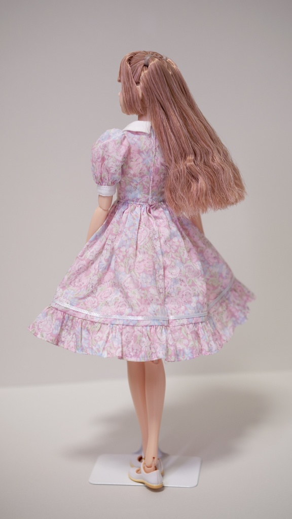 パフスリーブワンピース丸襟