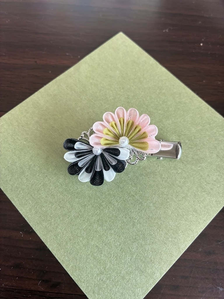 ＊つまみ細工＊　伊黒小芭内×甘露寺蜜璃　ヘアクリップ