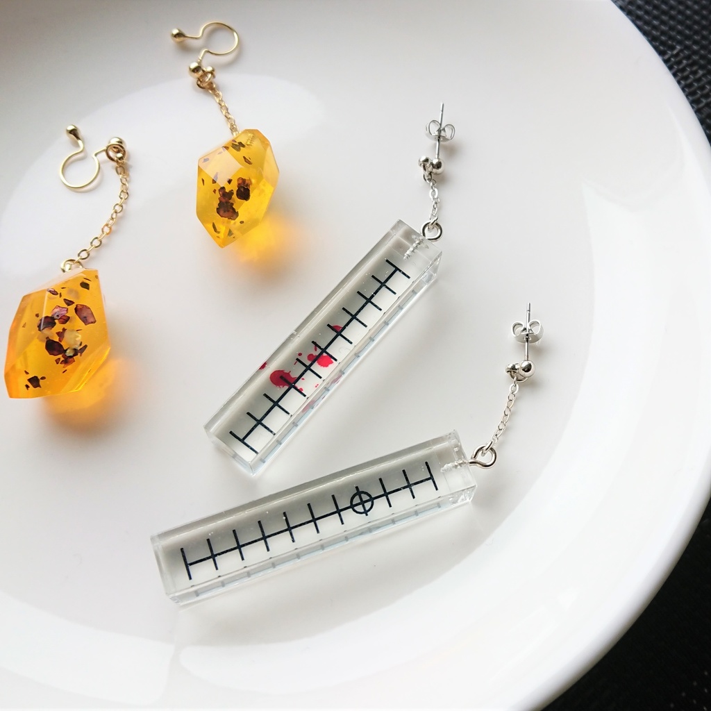 十劃呪法のピアス