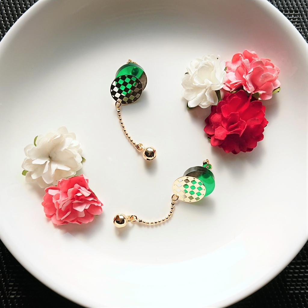 竈門兄妹の鈴ピアス