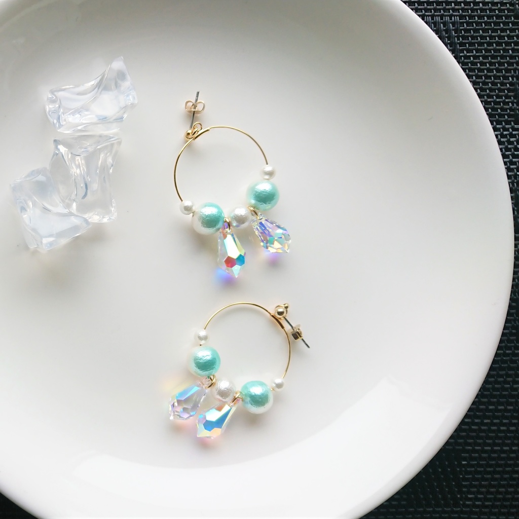 白兎獣のピアス