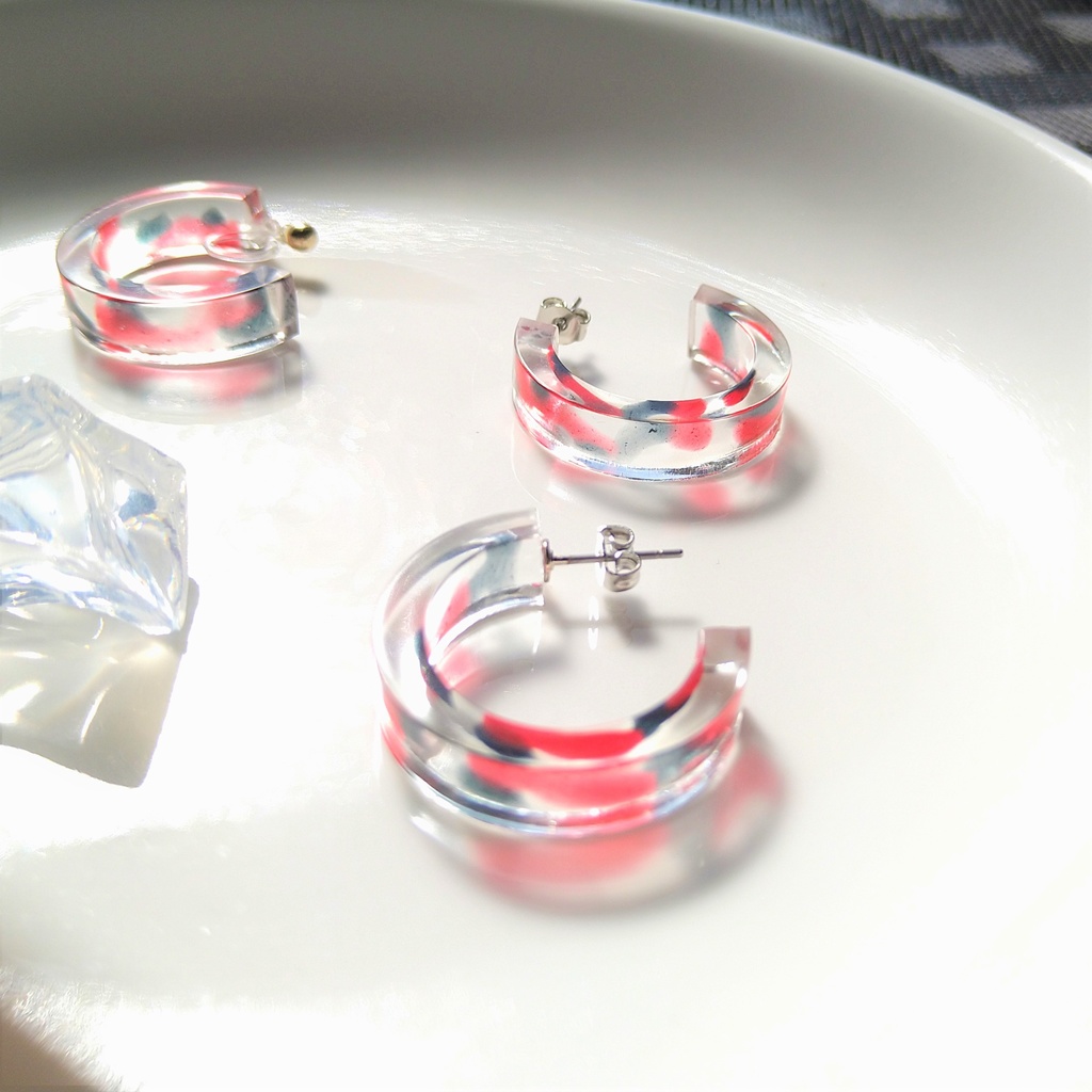 薩摩隼人のリングピアス