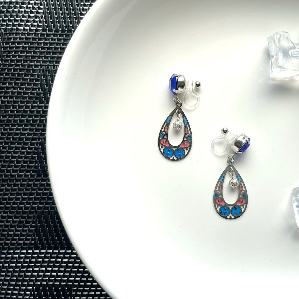 あいいろとべにいろのピアス