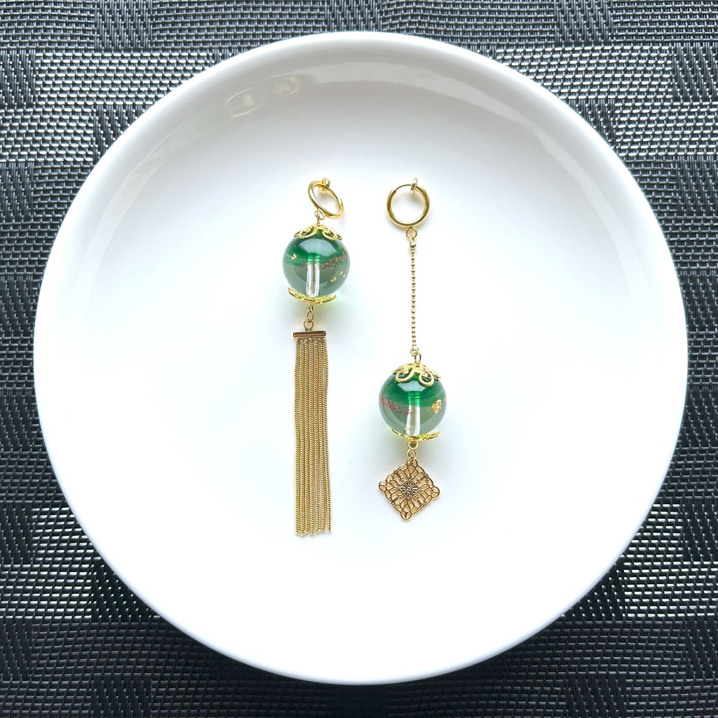 三名槍の提灯ピアス