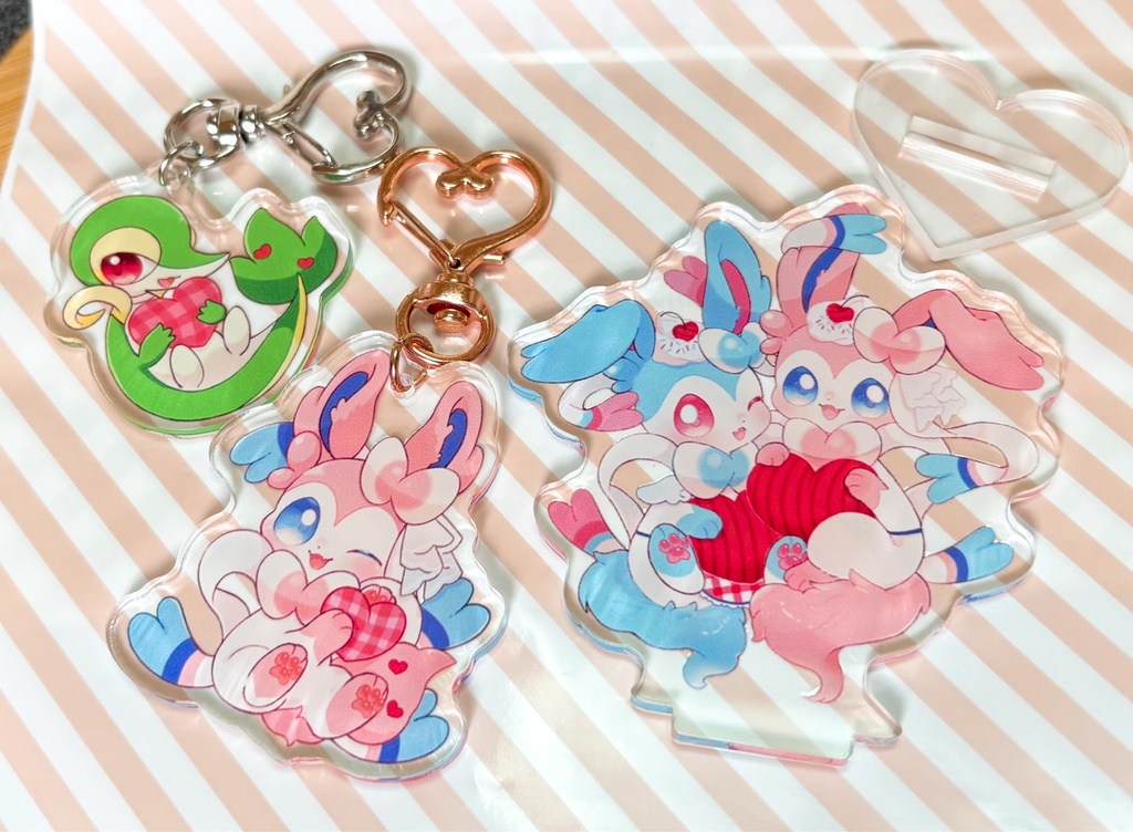 アクリルキーホルダー