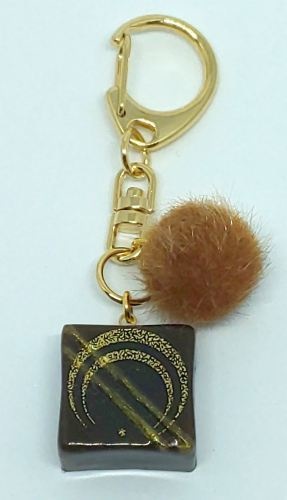 刀紋入りチョコ型キーホルダー