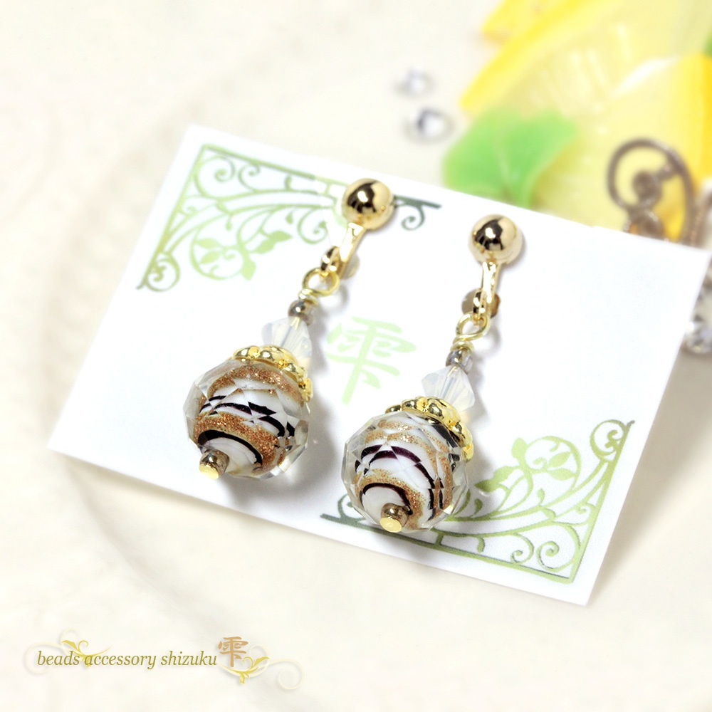 とんぼ玉イヤリング*白ゴールドライン