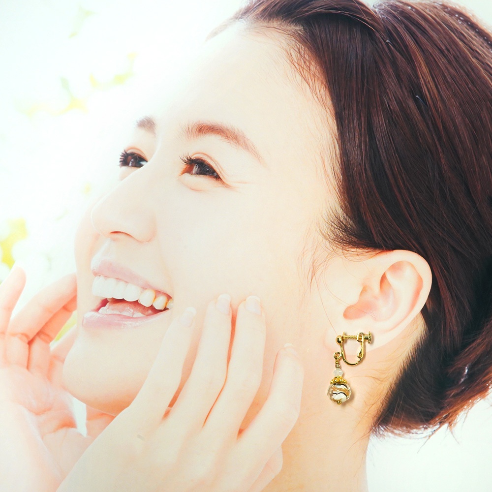 とんぼ玉イヤリング*白ゴールドライン