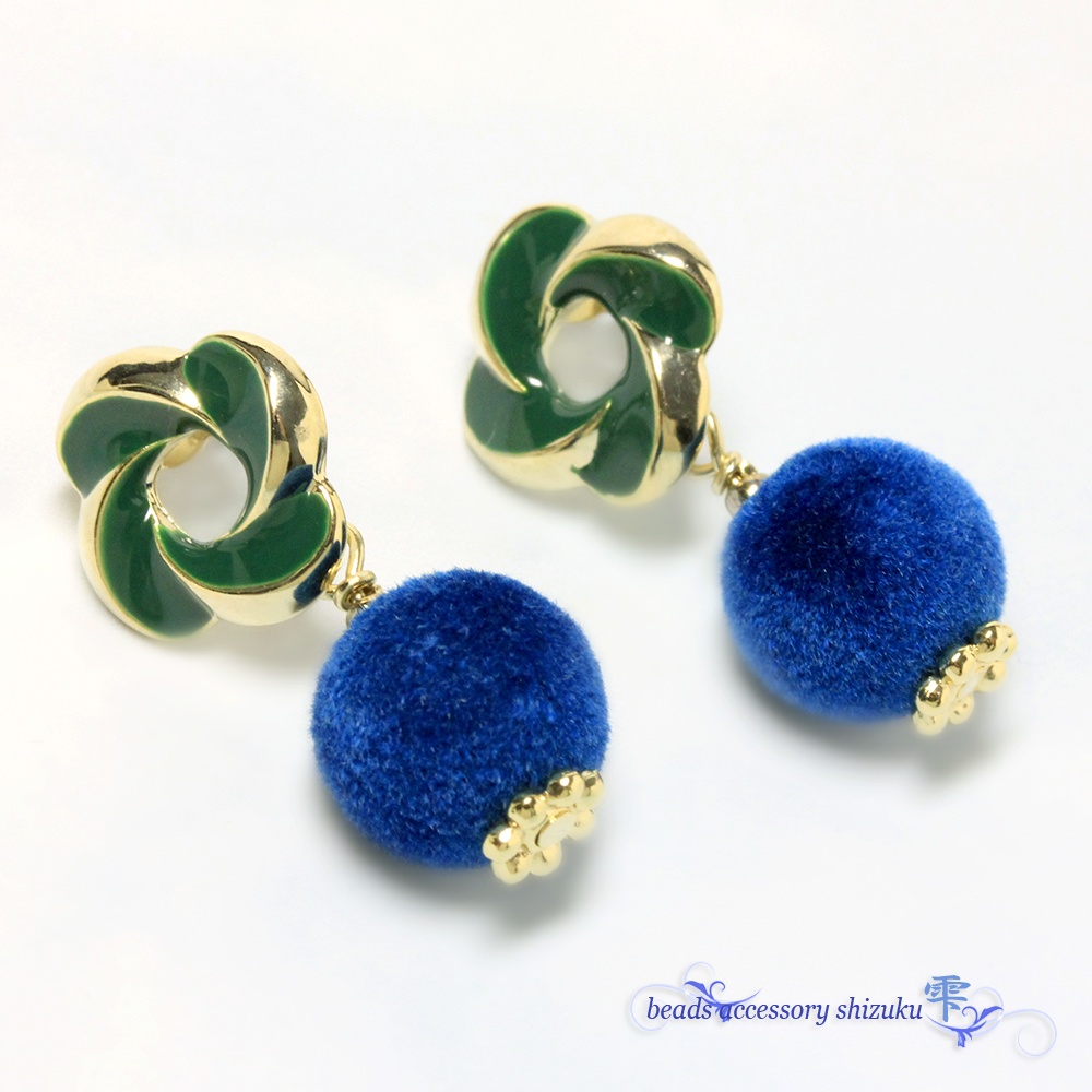 エポデザインピアス*フロッキーブルー