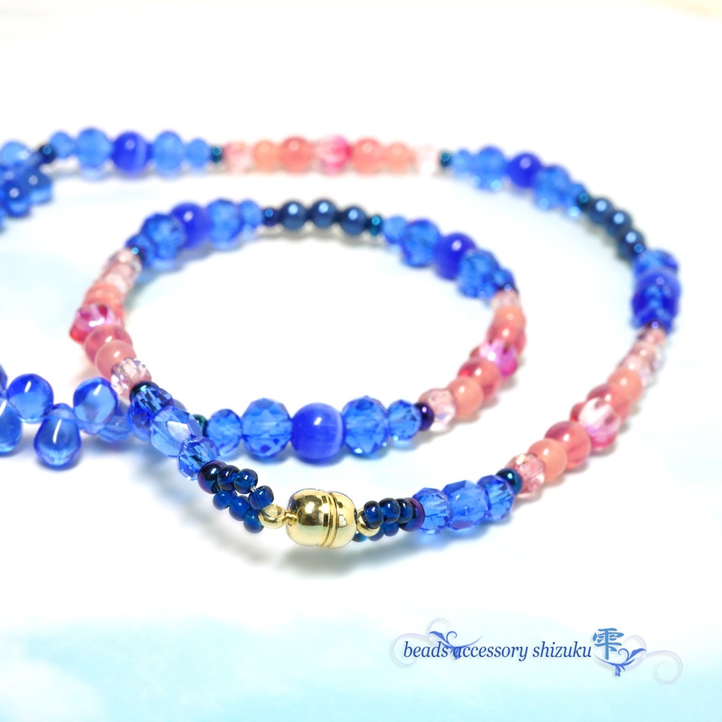 バイカラーしずくショートネックレス*Blue&Pink