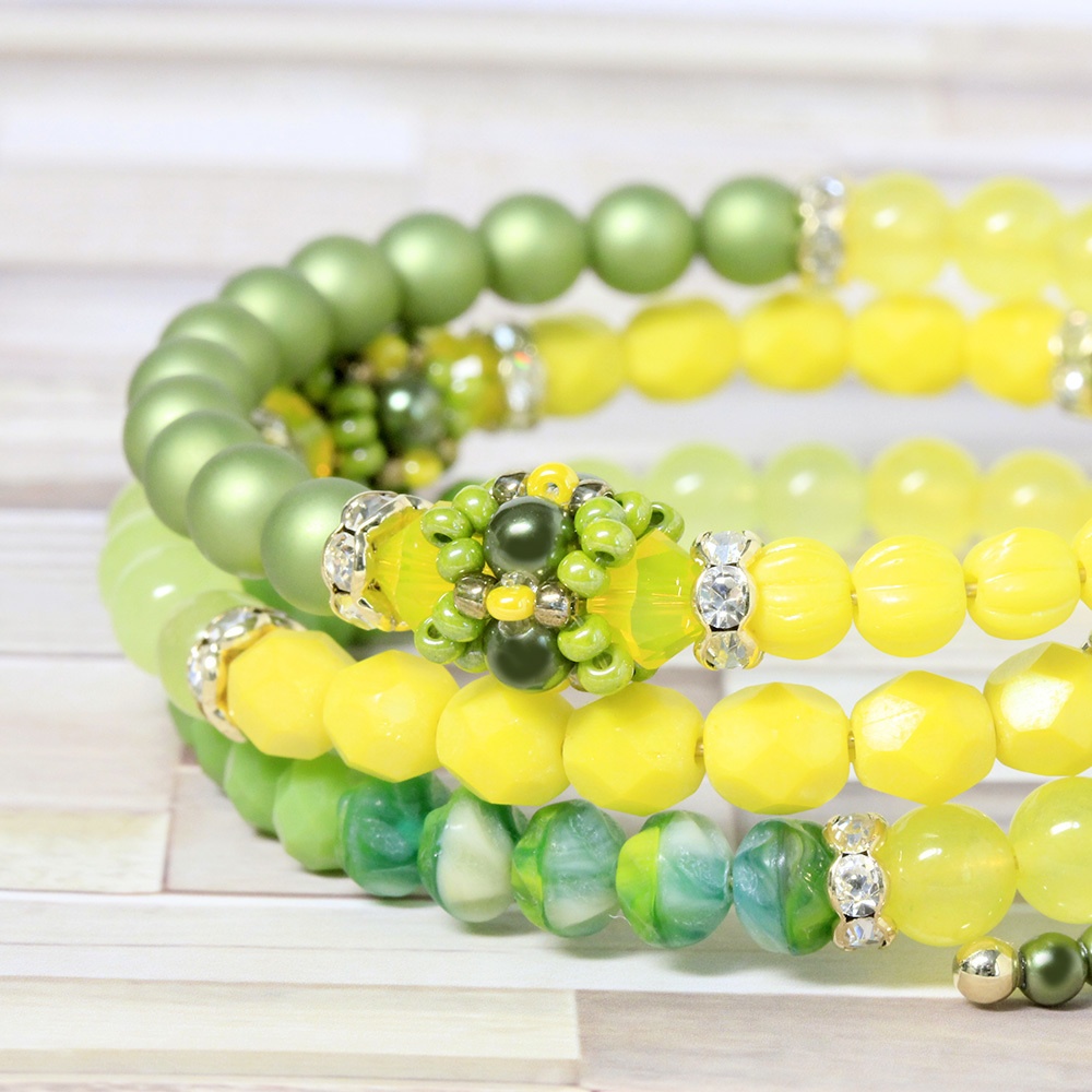 3連コイルブレスレット*萌黄