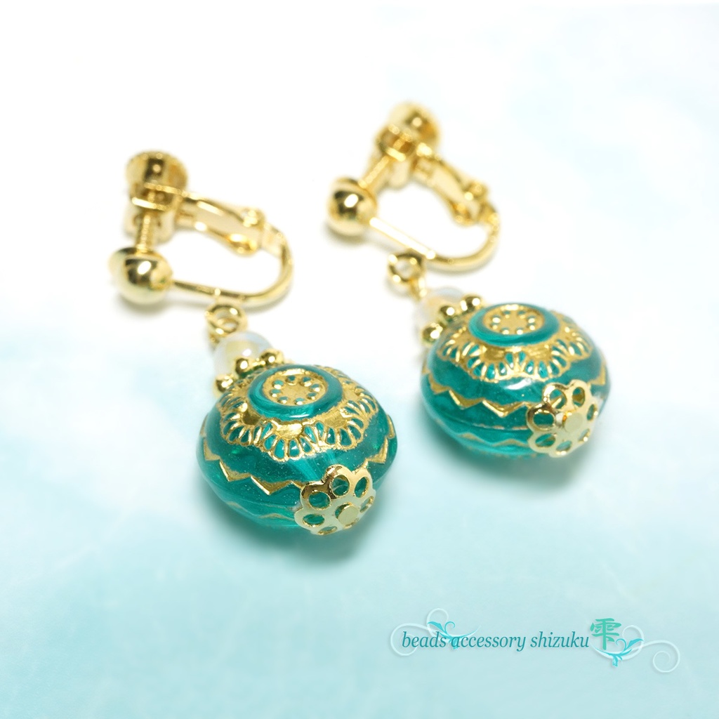 デザインビーズイヤリング/ピアス*カルセドニー