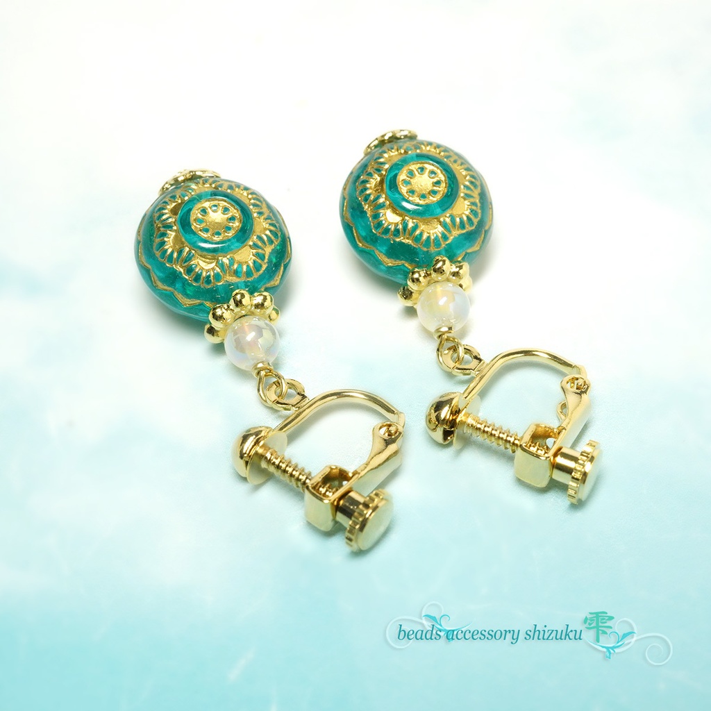 デザインビーズイヤリング/ピアス*カルセドニー