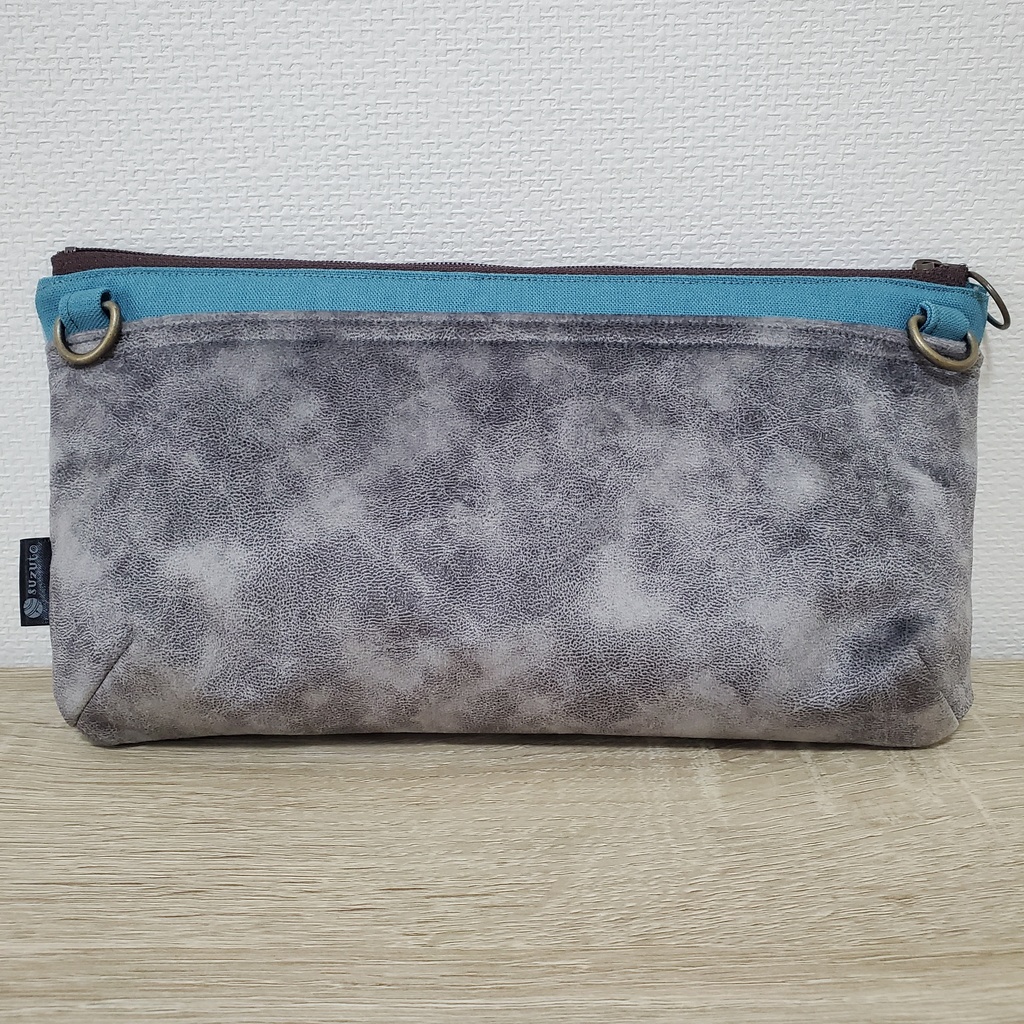 🐈25cmファスナーのポシェットにもできる2-WEYポーチ🍆🐬送料込み