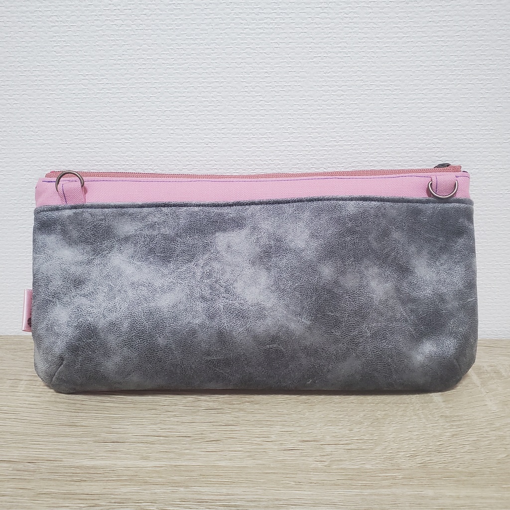 🐈25cmファスナーのポシェットにもできる2-WEYポーチ(ピンク)🍆🐬送料込み