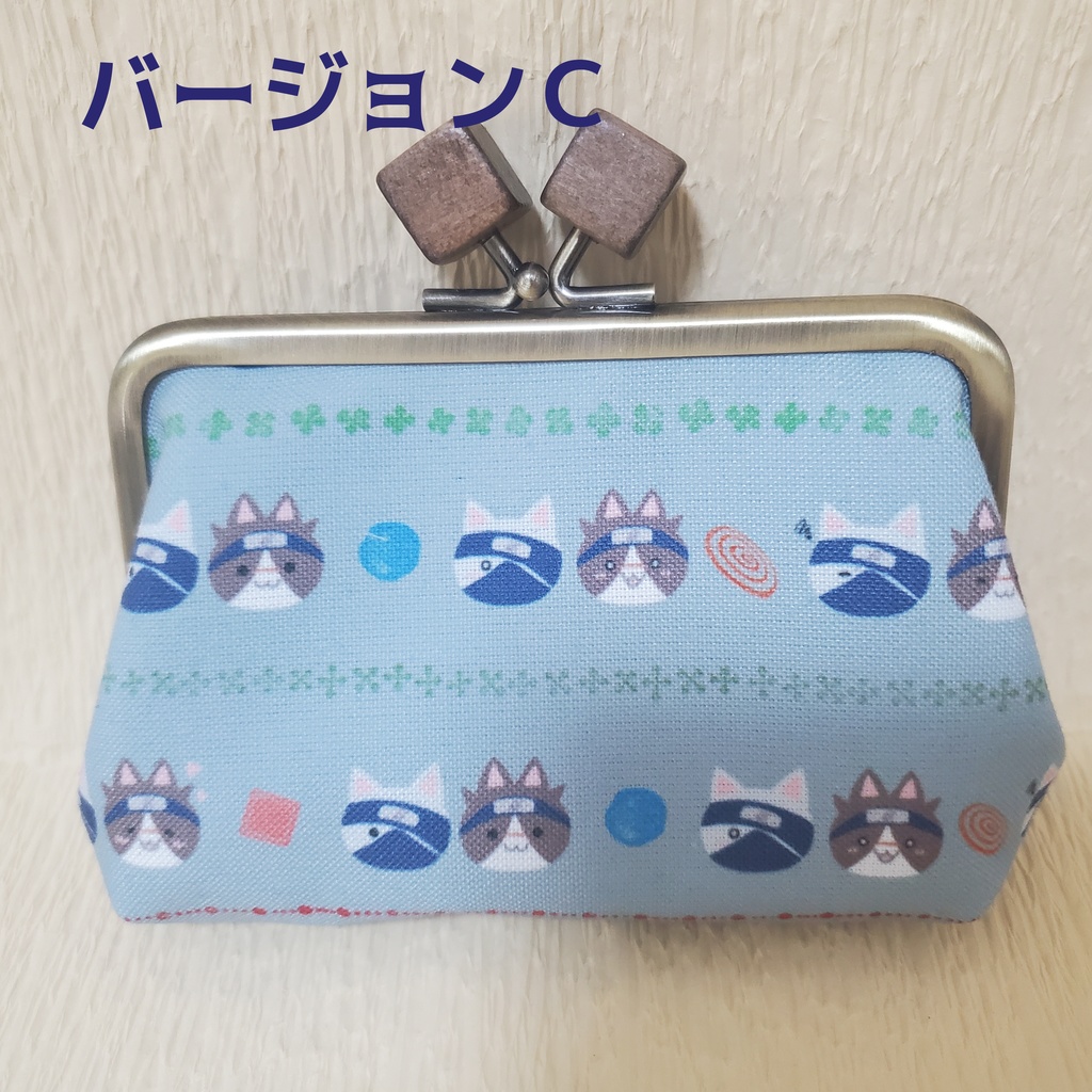 2022🌸ネコチャン柄の12cm/角型のがま口🍆🐬