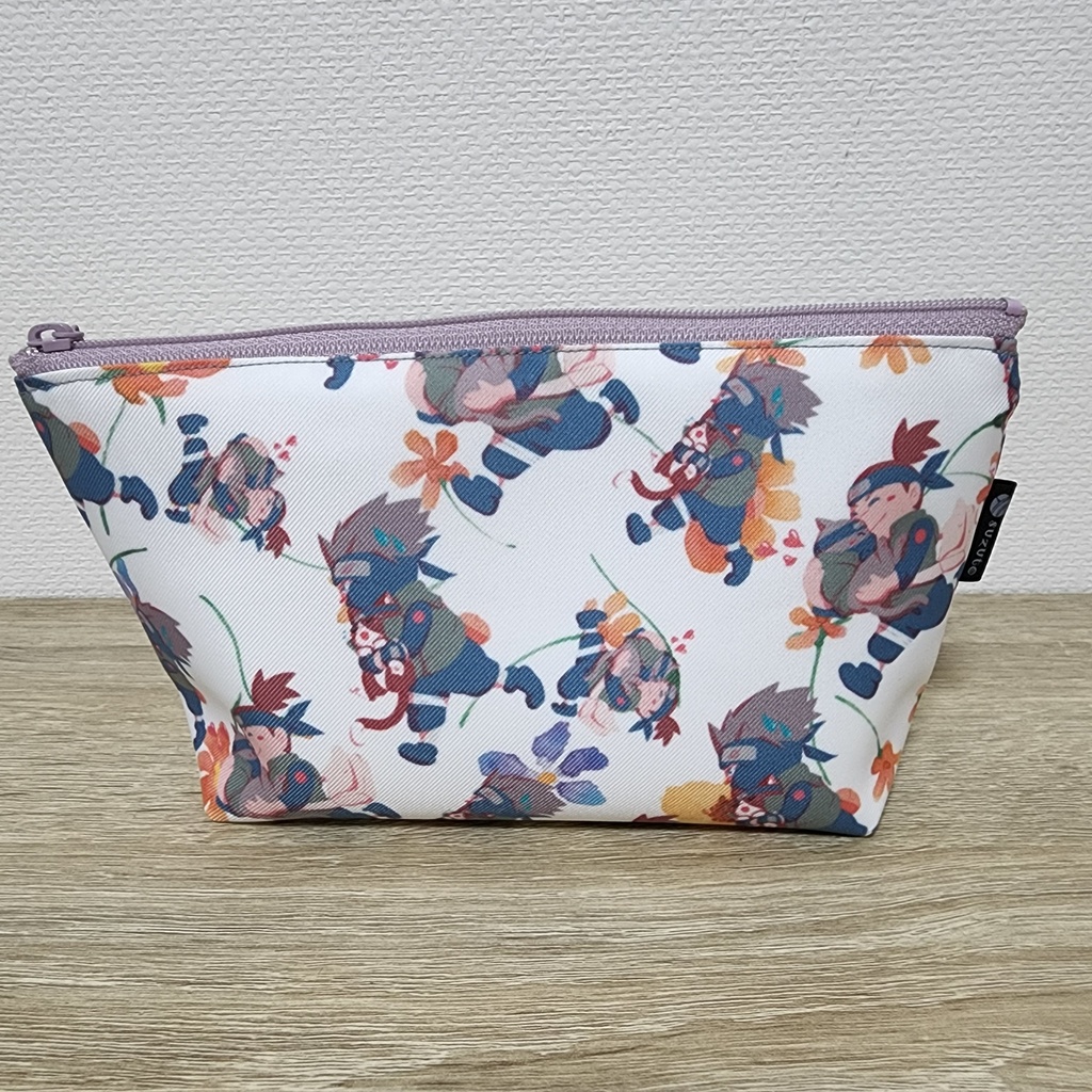 🍆🐬と🐈ちゃんの20㎝ファスナーポーチ