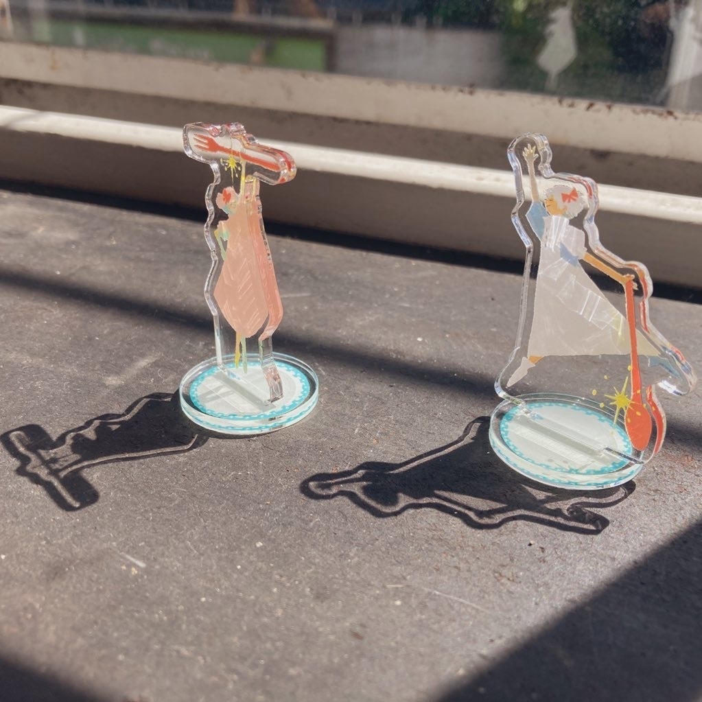 『カトラリーダンス』ピンクフォーク