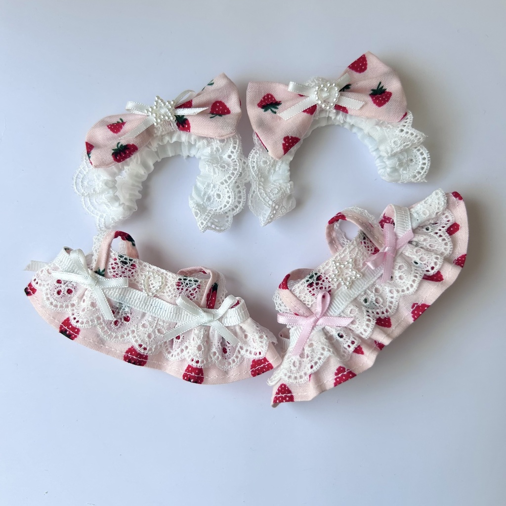 【汎用サイズ】ぬい服 いちご柄 メイド風エプロンドレス（10cm 11cm 12cm対応）