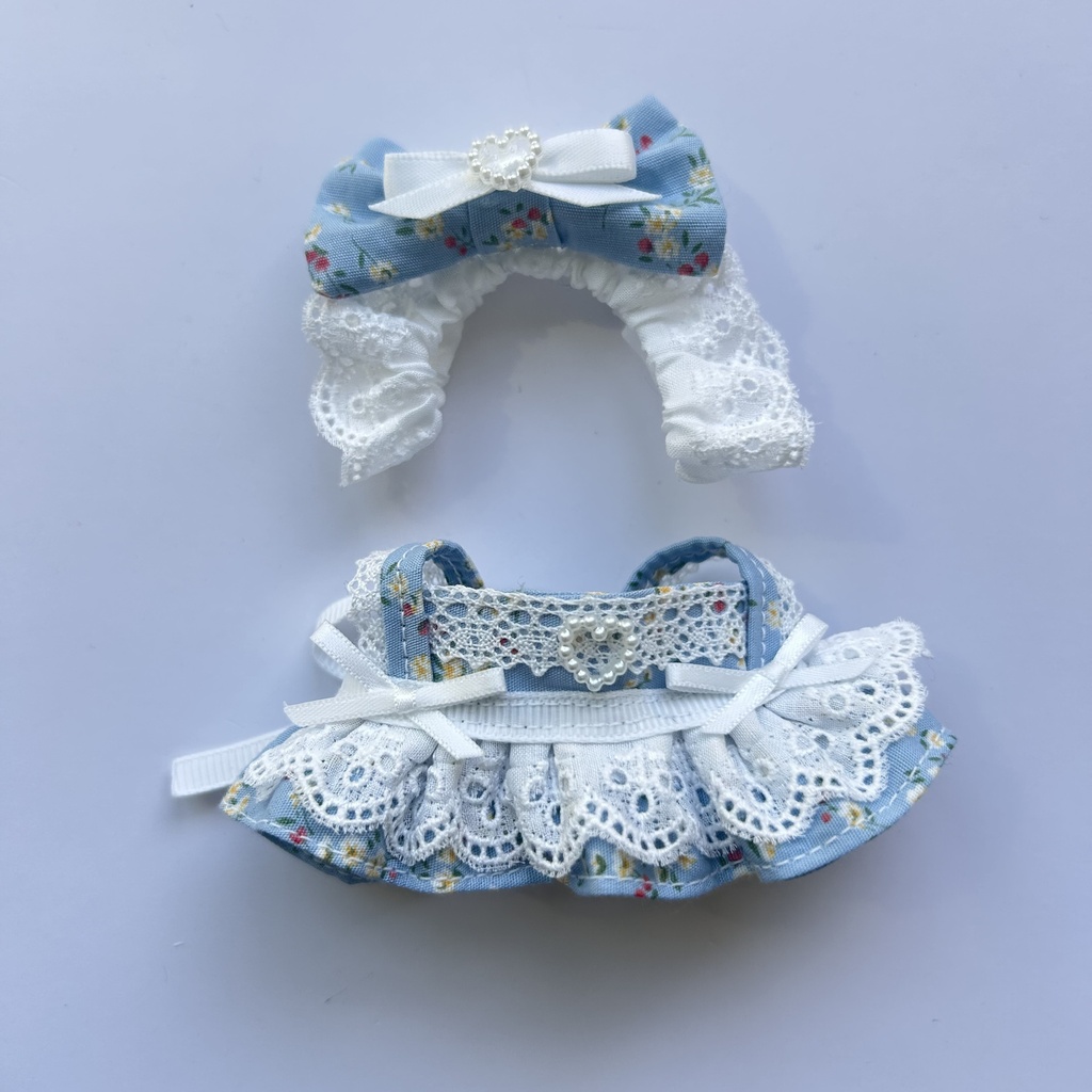 【汎用サイズ】ぬい服 正統派メイド風エプロンドレス(アンティーク花柄 水色・腰リボン仕様) 10cm 11cm 12cm対応