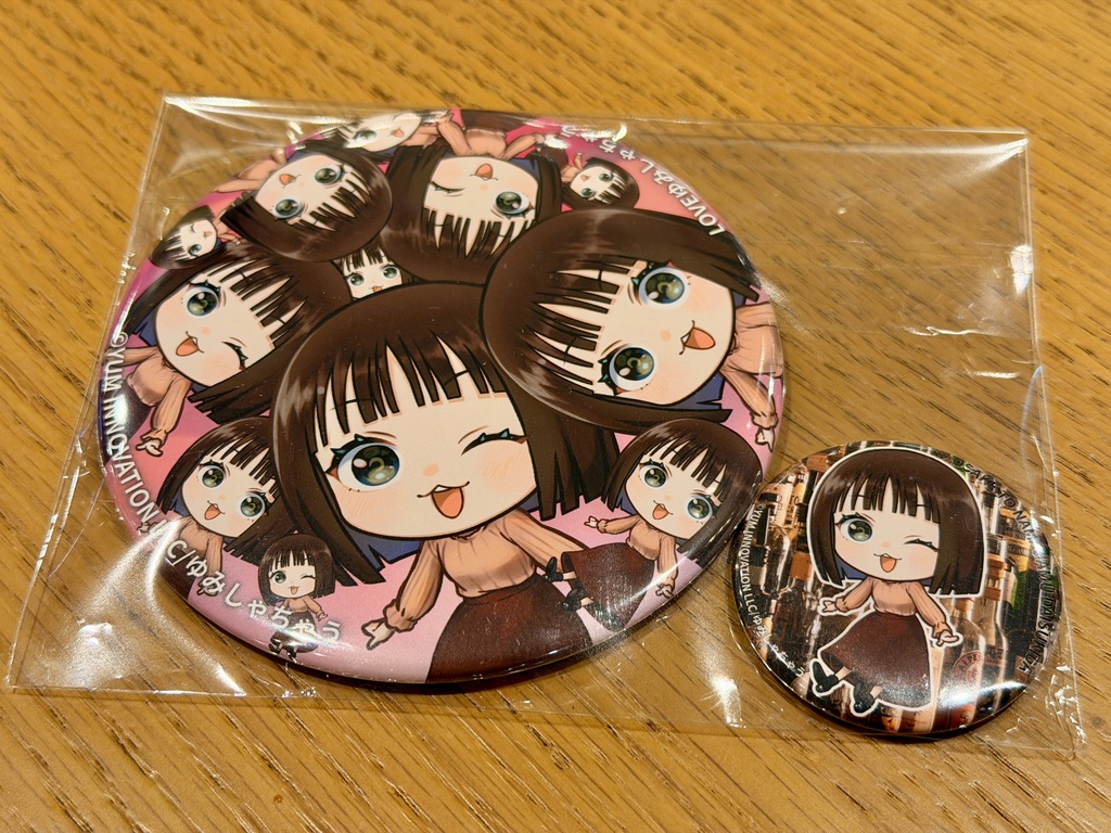 ゆみしゃちゃう（プロデューサー）のカオスな缶バッジセット【100mm & 44mm】