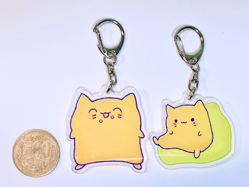 食いしん坊にゃんぷっぷーアクキー