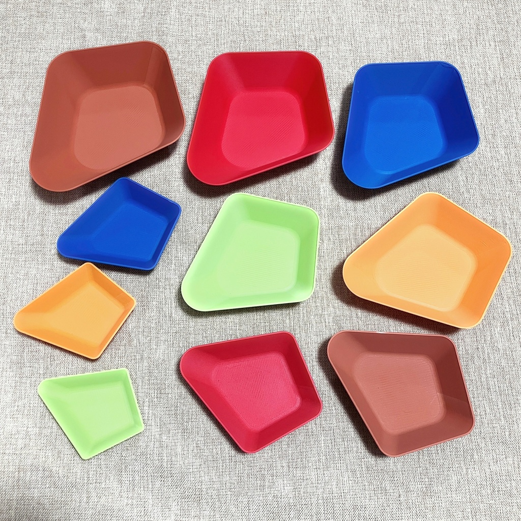 変形四角形 スタッキング トークントレイ 小物入れ ゲームトレイ ネスト収納 ボードゲーム