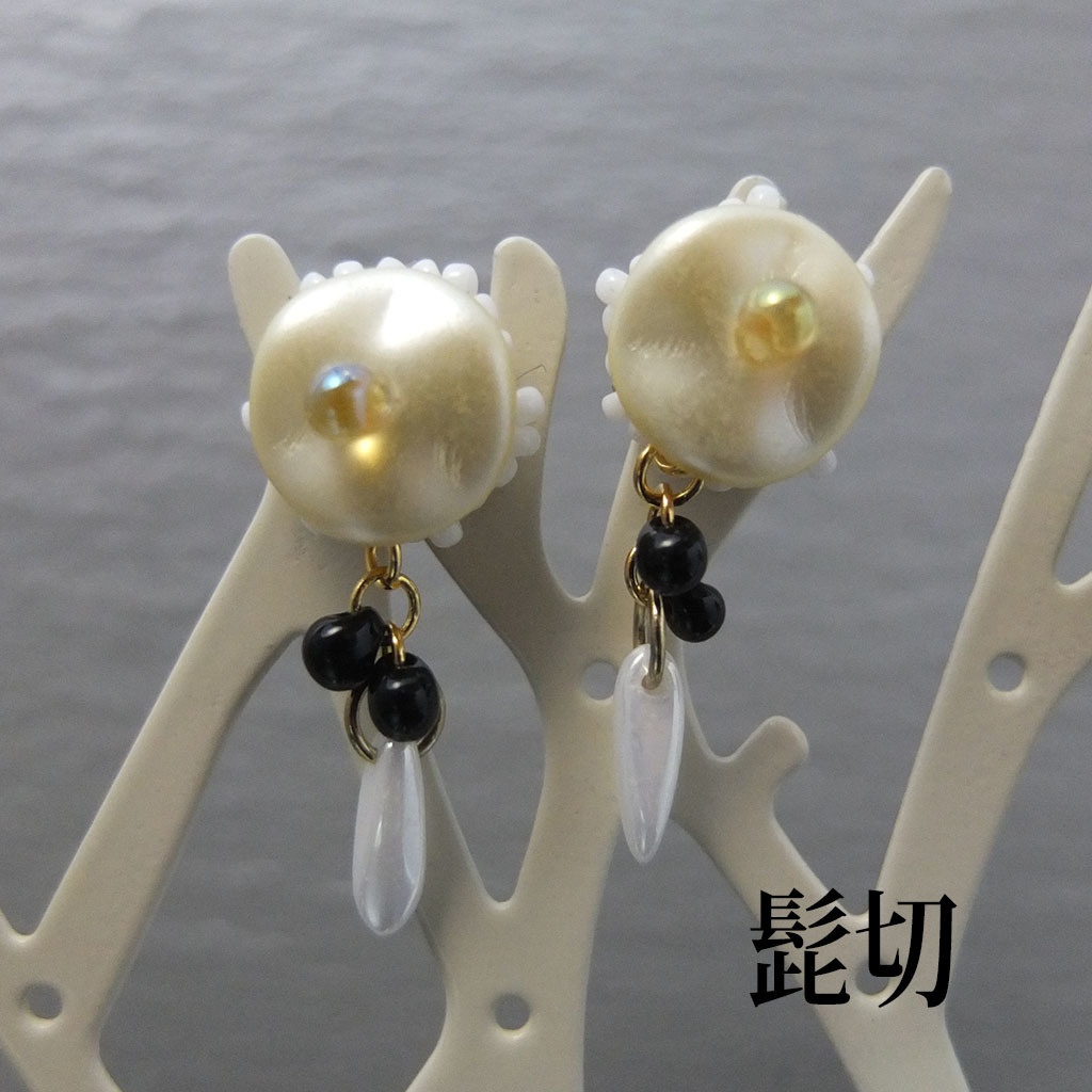 源氏組チェコビーズピアス/イヤリング