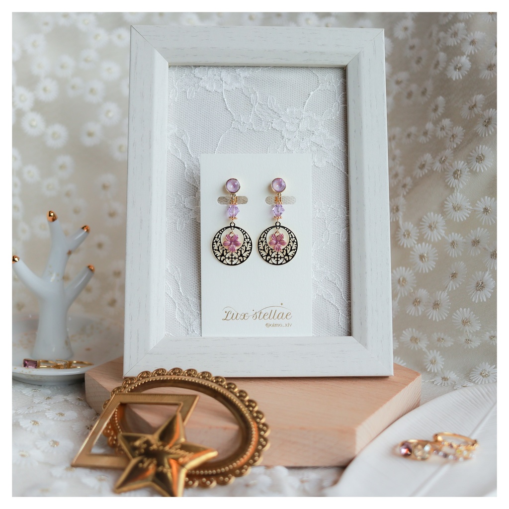 ヒュトロダエウスイメージイヤリング(スミレ小)