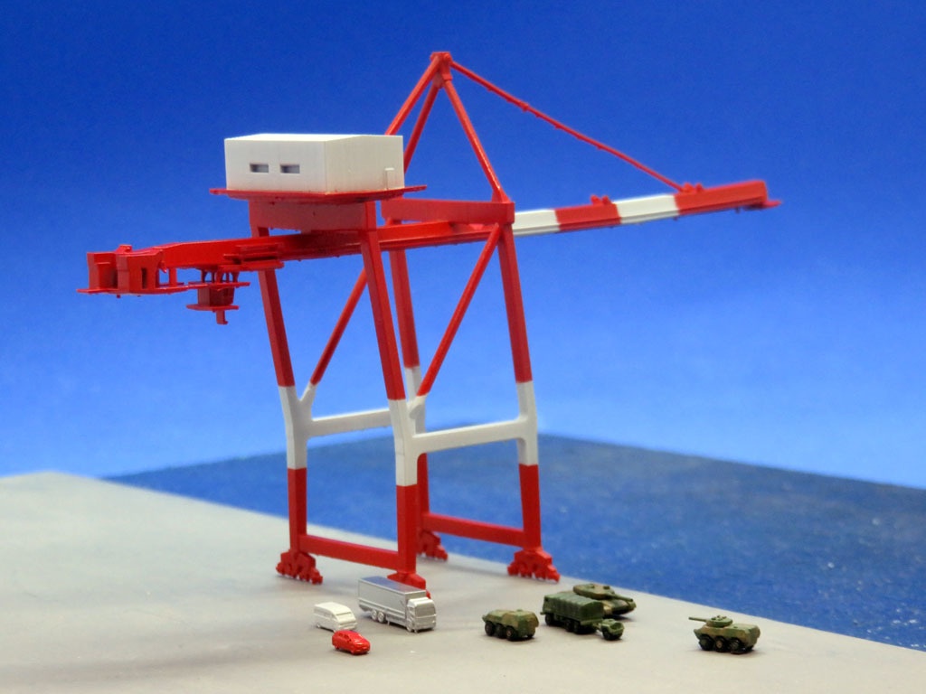 《商船/客船EX08》コンテナガントリークレーン 1/700