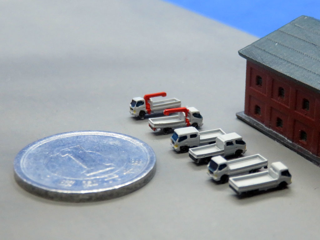 《商船/客船EX10》1/700車両「2トントラック」3種セット