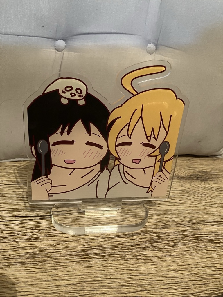 少女終末旅行特大アクリルスタンド〜チトとユーリに美味しいものを食べさせよう