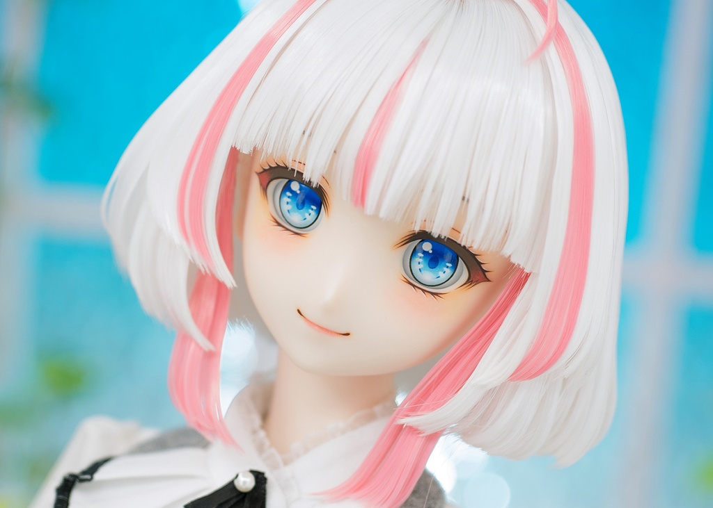 【即納】 ★ DDH-06(セミホワイト肌) カスタムヘッド+手作りアイ+ウイッグ [KK WORKSHOP] No.400